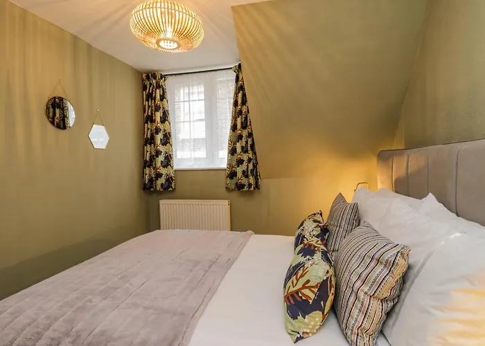 Holiday home April *